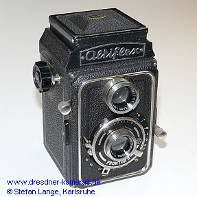 Altiflex I with Prontor II shutter and Ludwig Victar 1:4.5/7.5cm