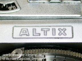 Altix V (Altix-Schriftzug in Druckbuchstaben) Altix V (Altix-Schriftzug in Druckbuchstaben)