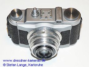 IOR Orizont, diese Kamera des rumänischen Herstellers IOR in Bukarest geht zumindest bei der Gehäusekonstruktion auf die Altix IV zurück. IOR Orizont, diese Kamera des rumänischen Herstellers IOR in Bukarest geht zumindest bei der Gehäusekonstruktion auf die Altix IV zurück.