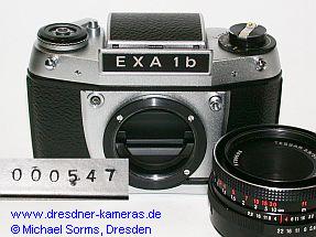 Exa 1b #000547; Nullserienkamera mit schwarz eloxiertem M42-Anschraubring und Gravur ?aus�DRESDEN?
