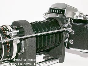 Ihagee trigger bridge on the miniature bellows close-up focusing device