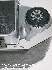 Exa 1b #649323 - Half-frame version 18x24 as a perpetrator's camera with unchanged counter dial