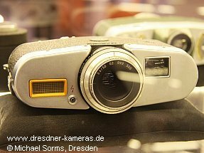 KW Zweifilm-Kamera (Prototyp mit einem Zentralverschluss 1955)