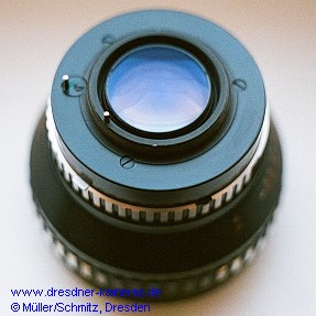 Carl Zeiss Jena Pancolar 1.4/75 mm with Pentacon super mount