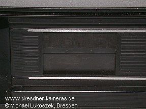 Pentacon super slot closure, a combination of fabric curtain and metal curtain