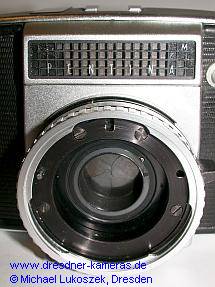 Pentina bayonet mount with central locking mechanism
