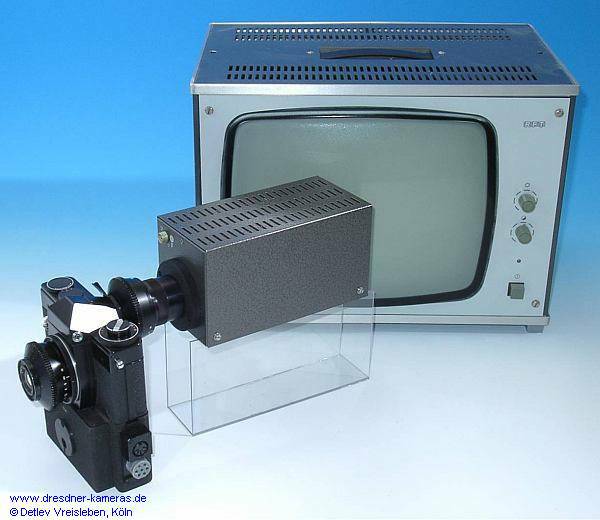 A television camera could be connected to the eyepiece of the GSK to transmit the viewfinder image to a monitor.