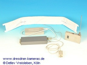 Radio remote control for triggering the GSK (version with body antenna for wearing in clothing)