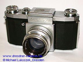 Praktica (1950) with Meyer Primoplan 1.9/58 - model with screwed-in carrying loops