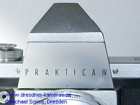 Praktica IV - Model 1960 with swiveling rewind knob