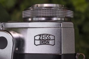 Zeiss-Ikon Contarex Bullseye (1960) - mike eckman dot com