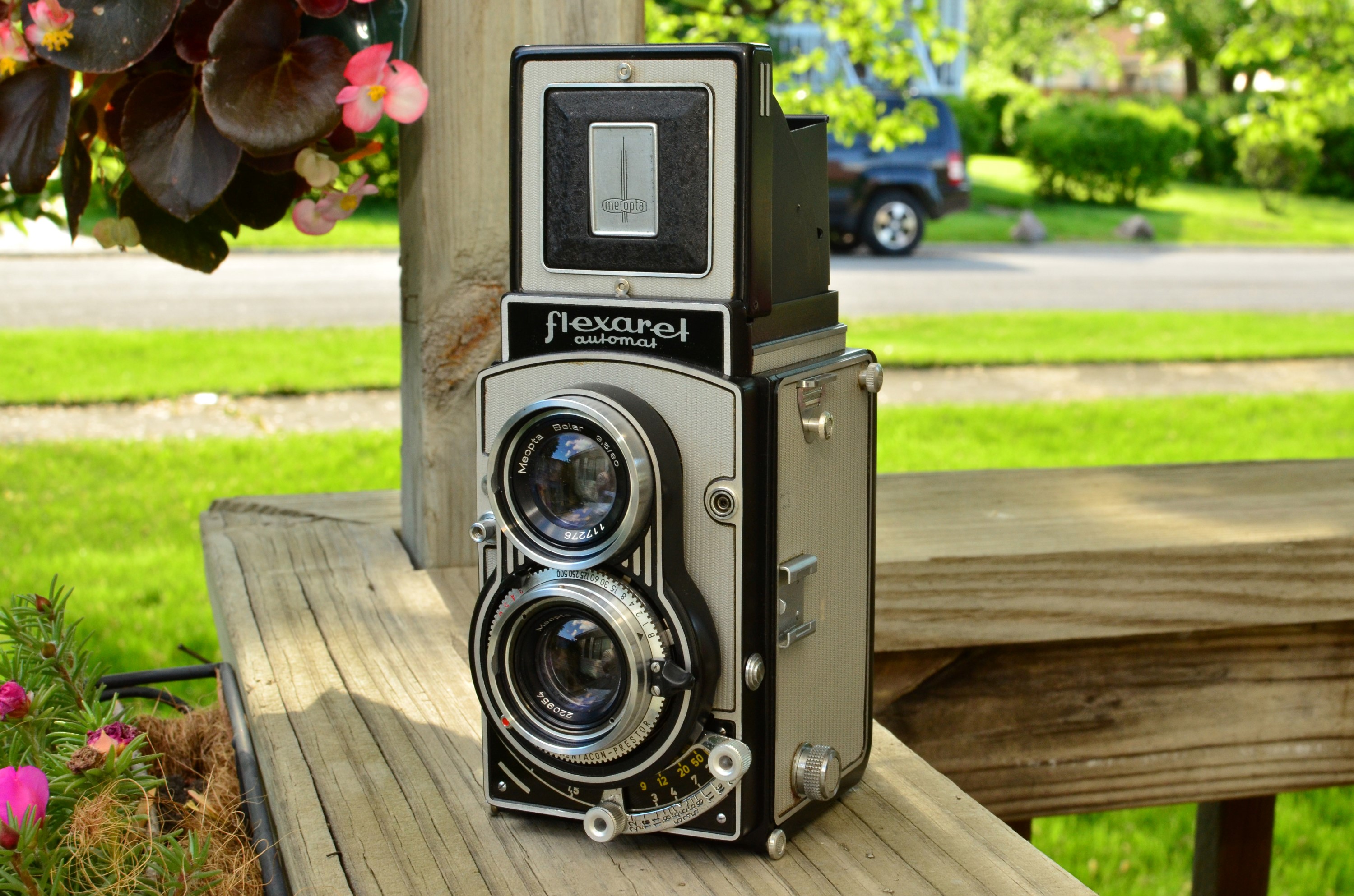 Meopta Flexaret VII (1968) - mike eckman dot com