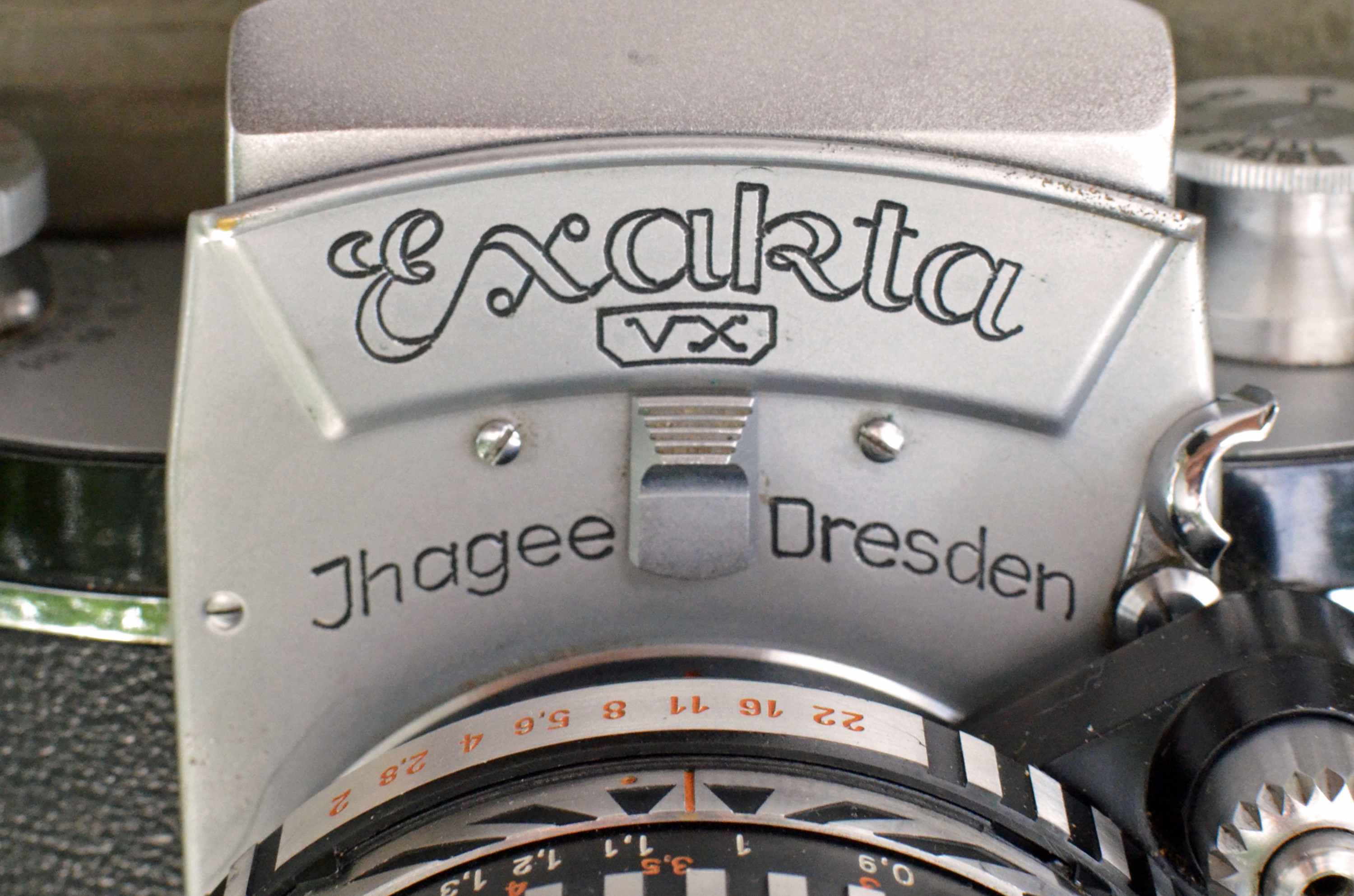 thumbnail image 2 of EXAKTA DRESDEN IHAGEE Split Image With Micro Grid Focusing Screen – NEW 2 of 5