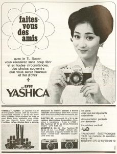 I don't speak French, but I bet if I would have seen this ad for the TL-Super in 1966, I would have "faites-vous des amis" as well!