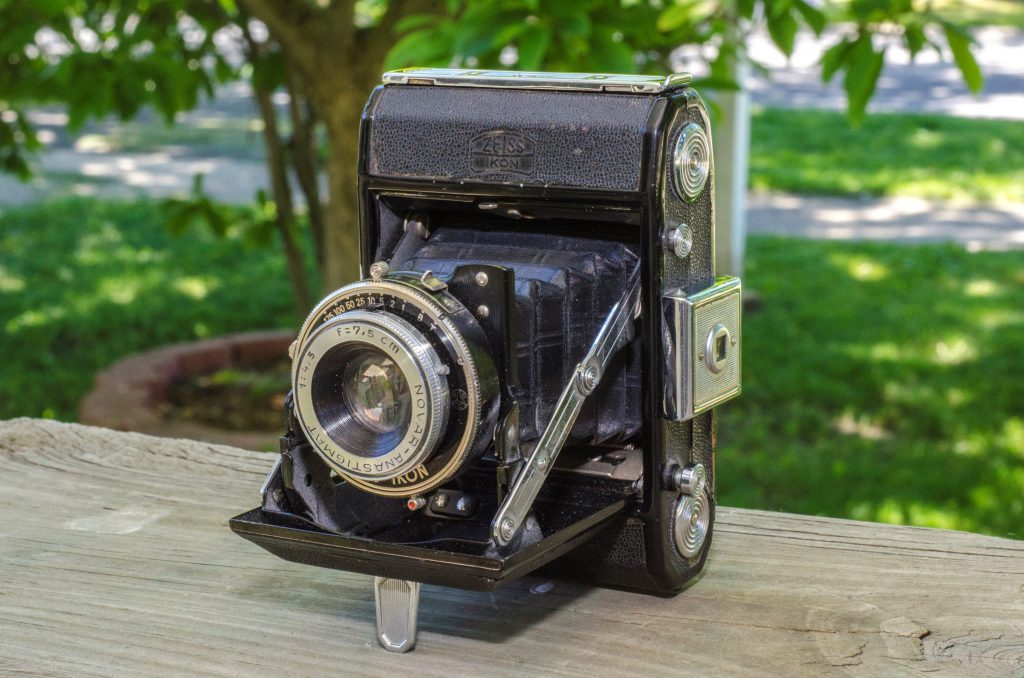 フィルムカメラ Zeiss Ikon Nettar 515/2 working Zeiss Ikon Nettar 515/2: How to use - Video Manual - YouTube