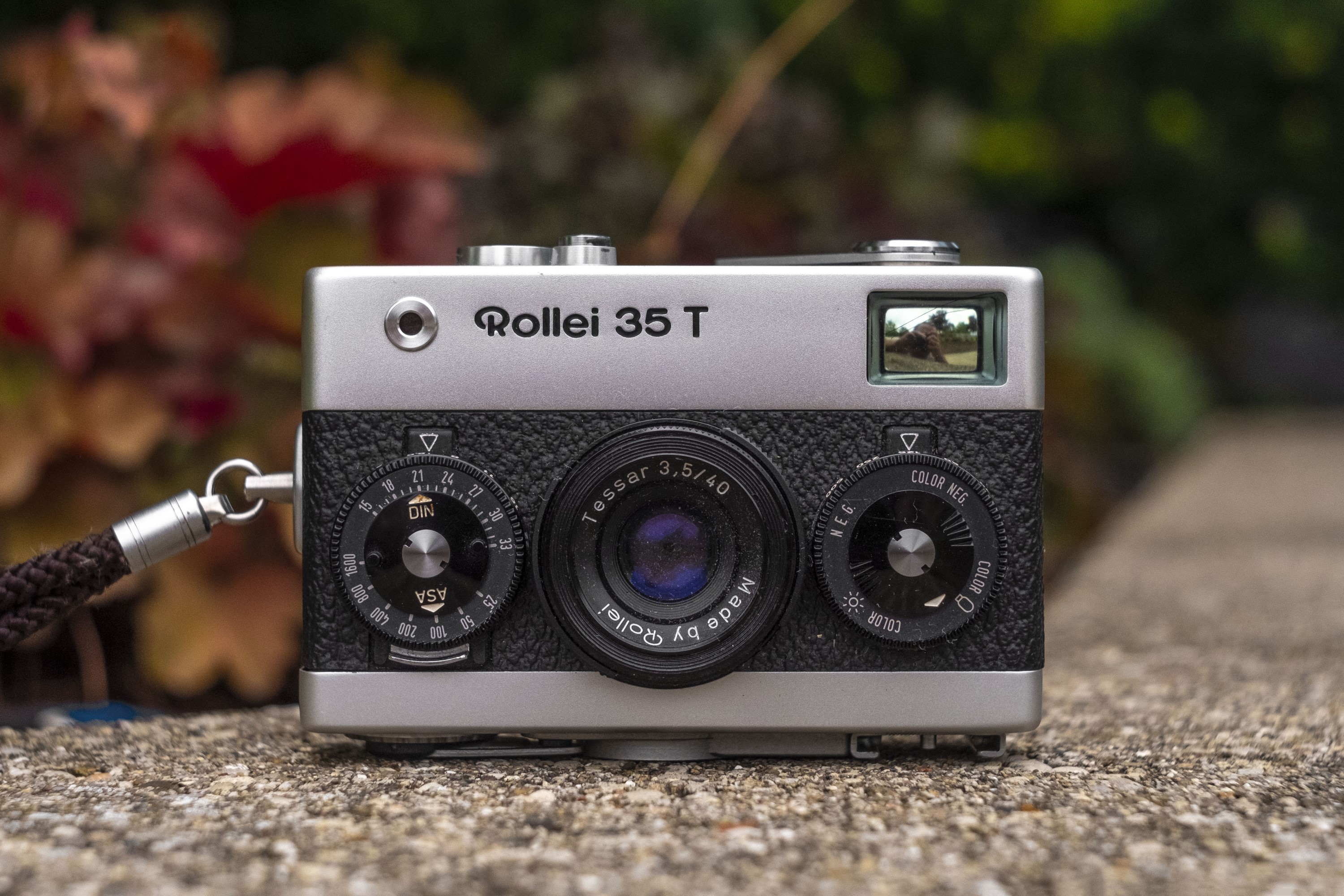 Rollei 35 deals